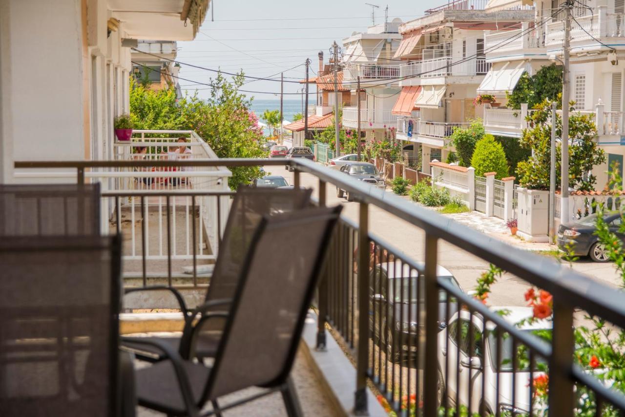Apartments Tania Paralia Dionysiou Buitenkant foto
