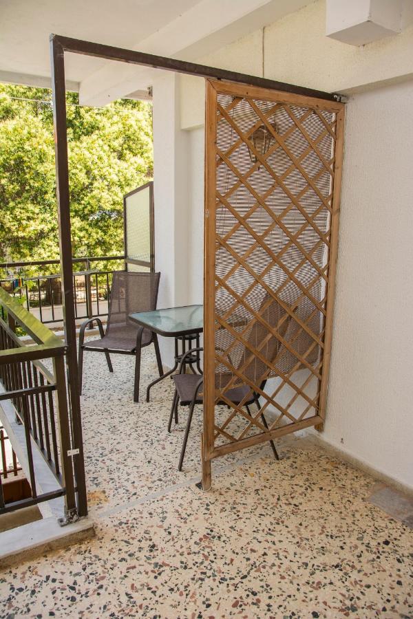 Apartments Tania Paralia Dionysiou Buitenkant foto